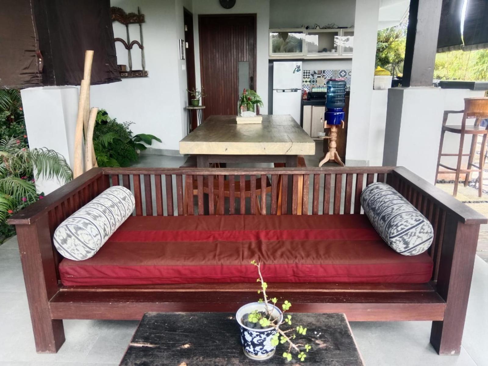 Jero Tumbuk Private Villa Selat Экстерьер фото